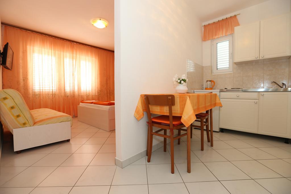 Apartments Ljubica Baška Exterior foto